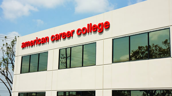 Start your education at ACC's Orange County medical college.