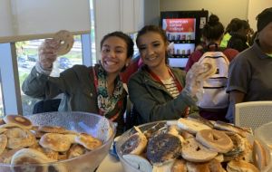 ACC-Los Angeles Thanks Students With St. Paddy Day’s Themed Bagel Breakfast Gallery